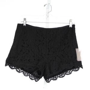 Forever 21 Lace Shorts Black Size Small/Medium